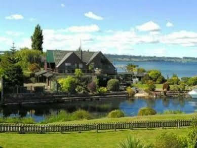 Waiteti Lakeside Lodge Ngongotaha 外观 照片